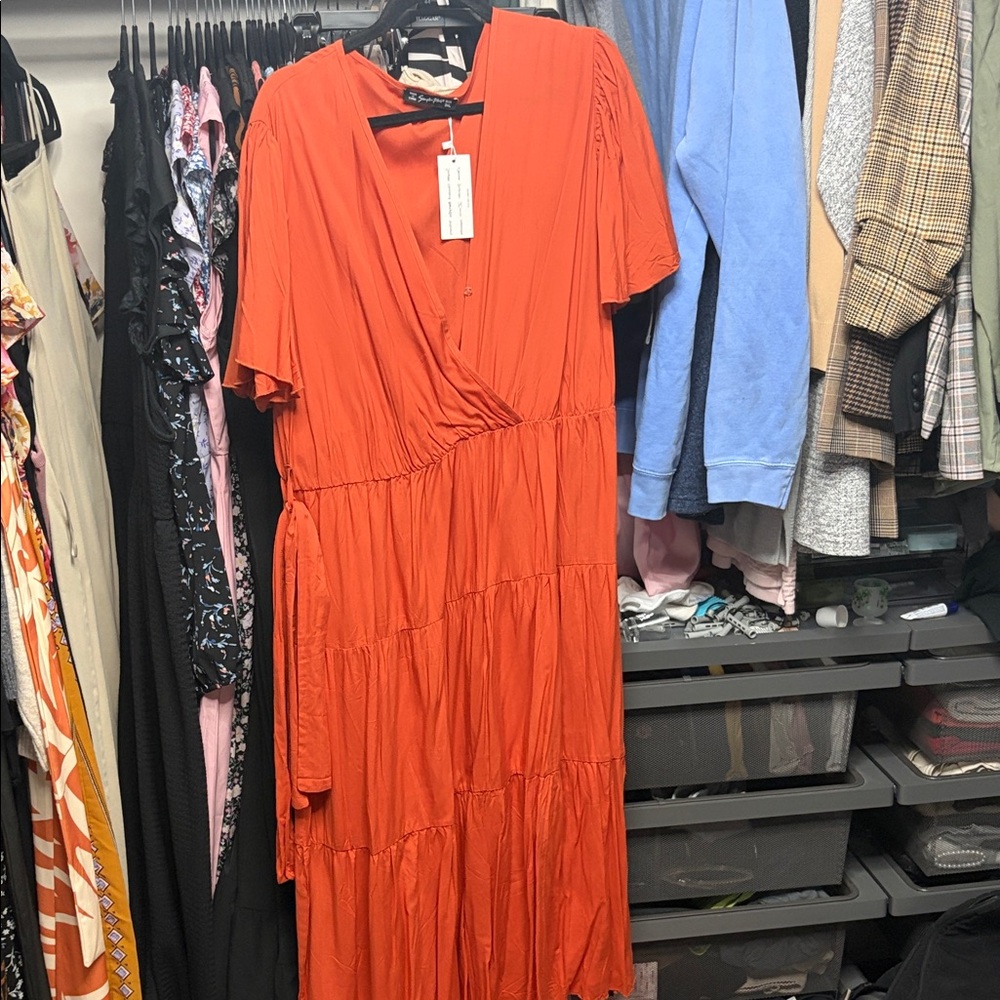 Chic Orange Midi Dress